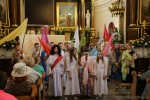 JEZUS ŻYJE